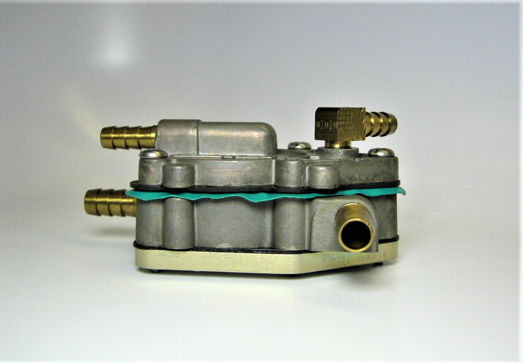 OEM Evinrude Johnson Outboard Fuel Lift Pump Assembly